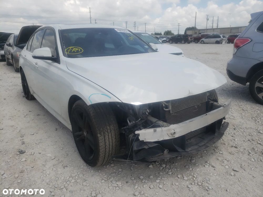 BMW Seria 3 335i xDrive Sport-Aut Sport Line - 28