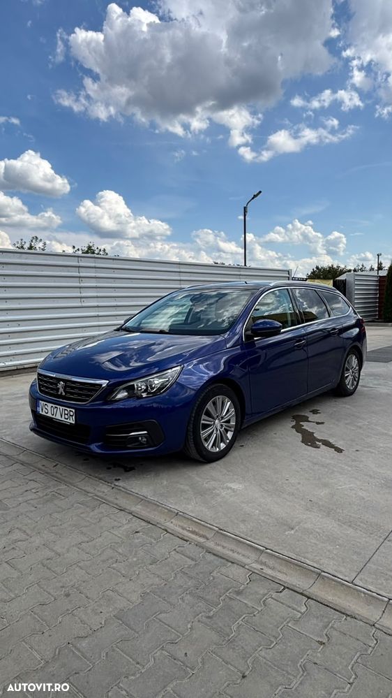 Peugeot 308 PureTech 130 GPF Stop & Start Allure Business-Paket - 25