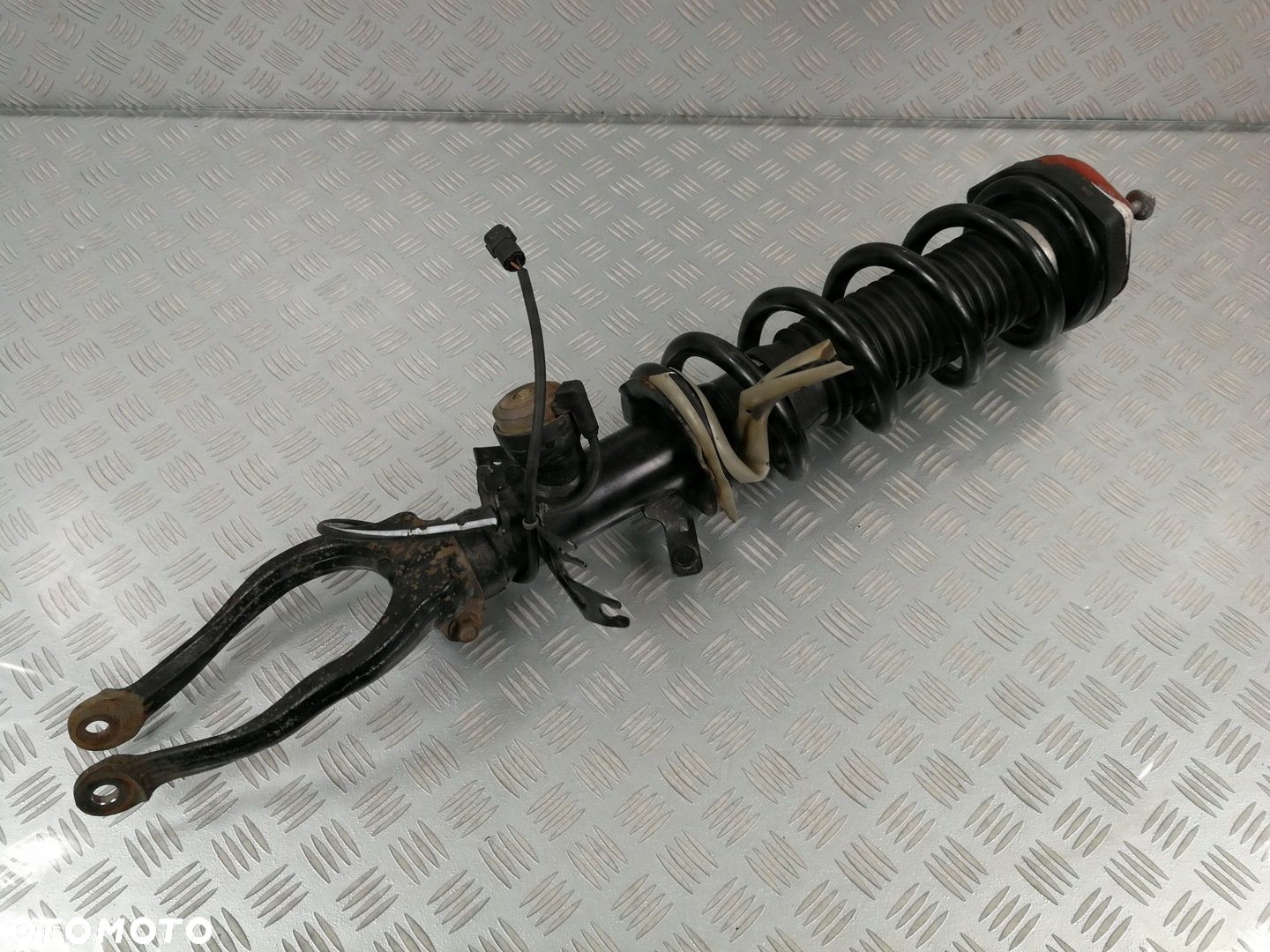 mcperson amortyzator lewy przód INFINITI QX70 QX 70 3,7 - 1