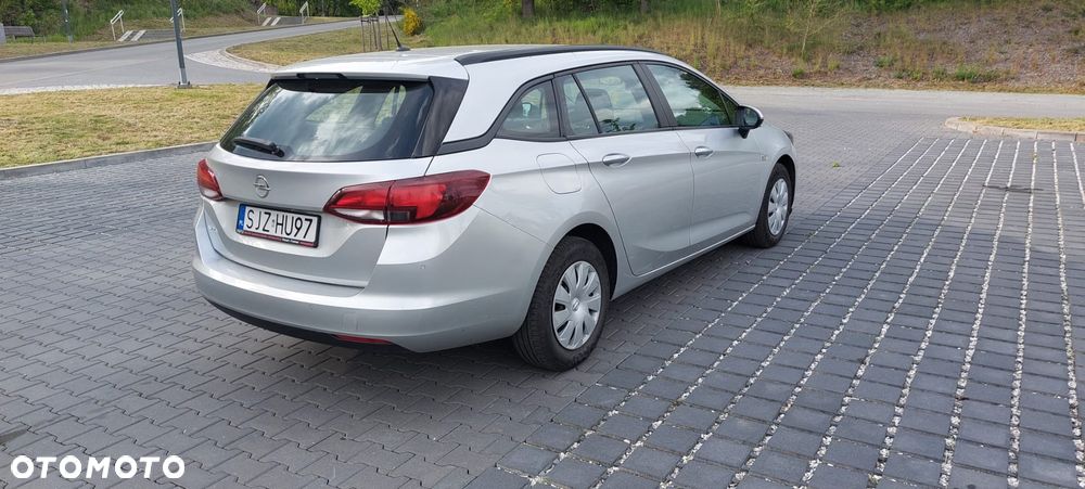 Opel Astra 1.4 T Enjoy - 1
