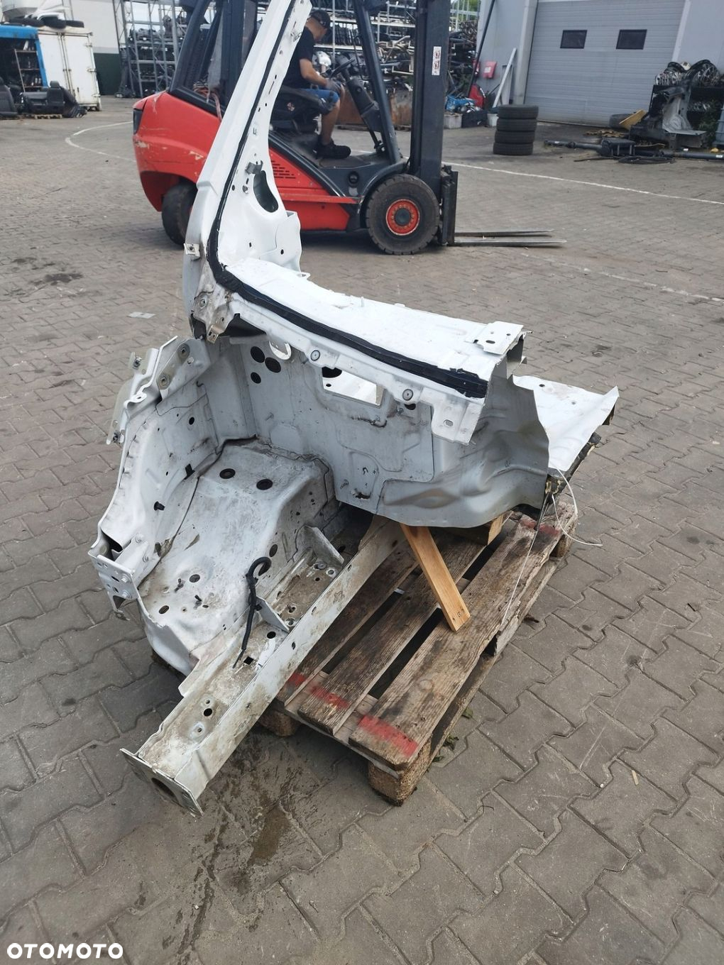CWIARTKA PRZEDNIA PRZOD PRAWA TRANSIT MK8 14R- FARTUCH PODLUZNICA TYL NAPED - 2