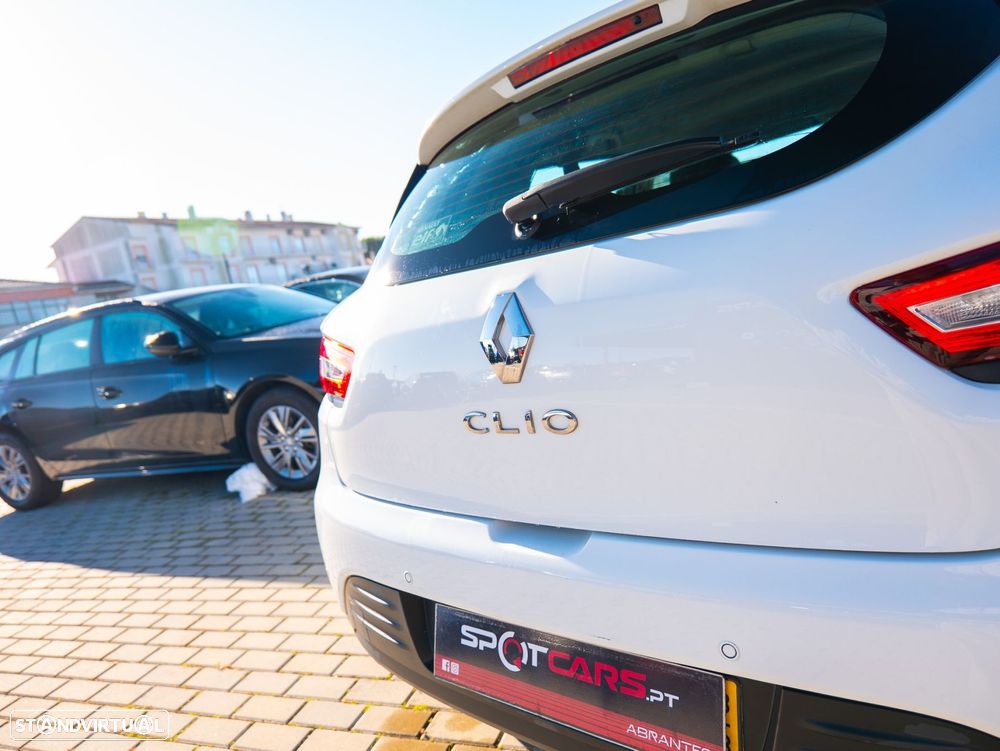 Renault Clio 1.5 dCi Zen - 29