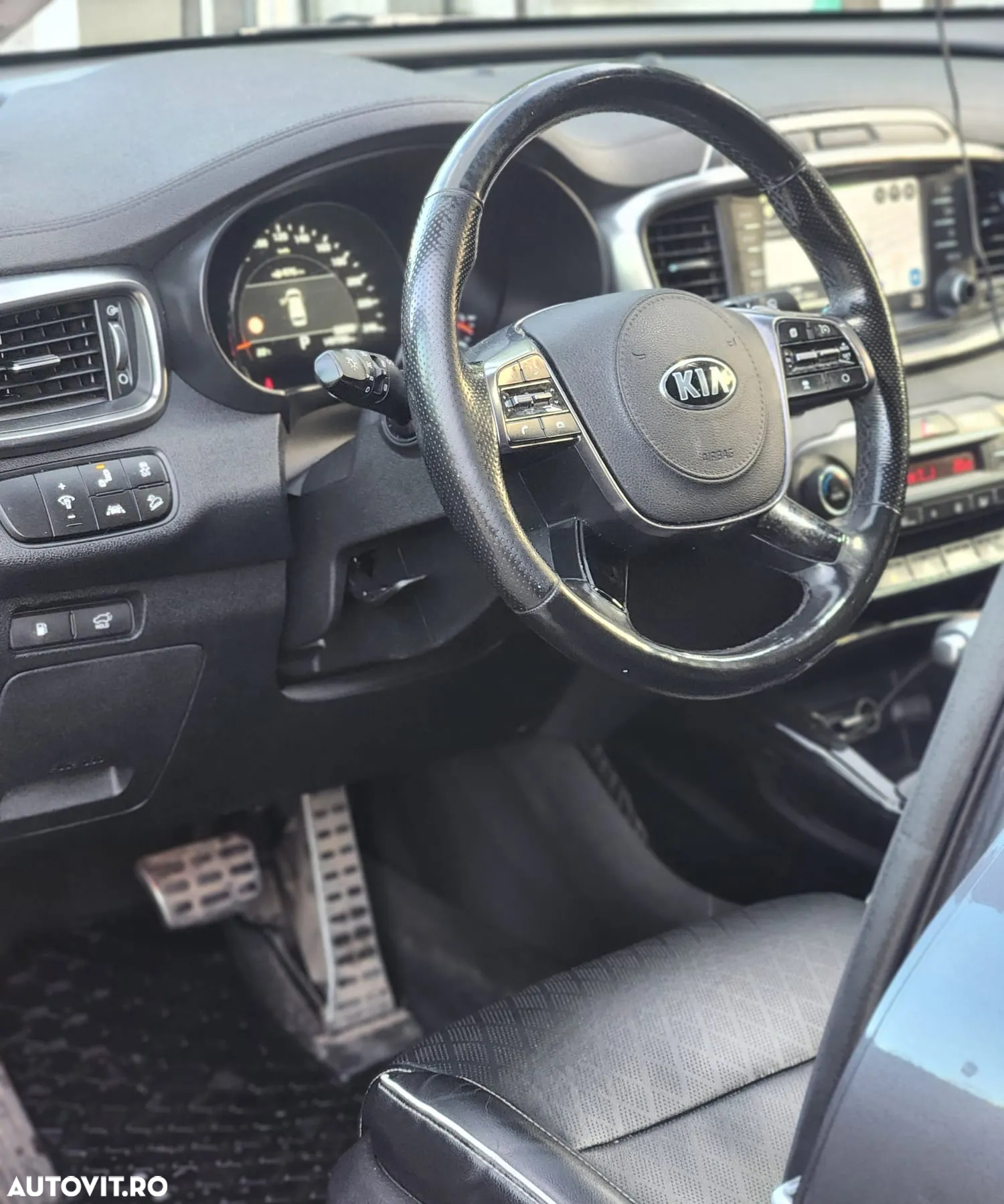 Kia Sorento 2.2 CRDi AWD Aut. GT Line - 11