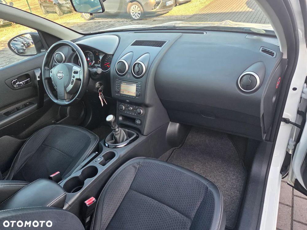 Nissan Qashqai 1.6 dCi 360 S&S - 11