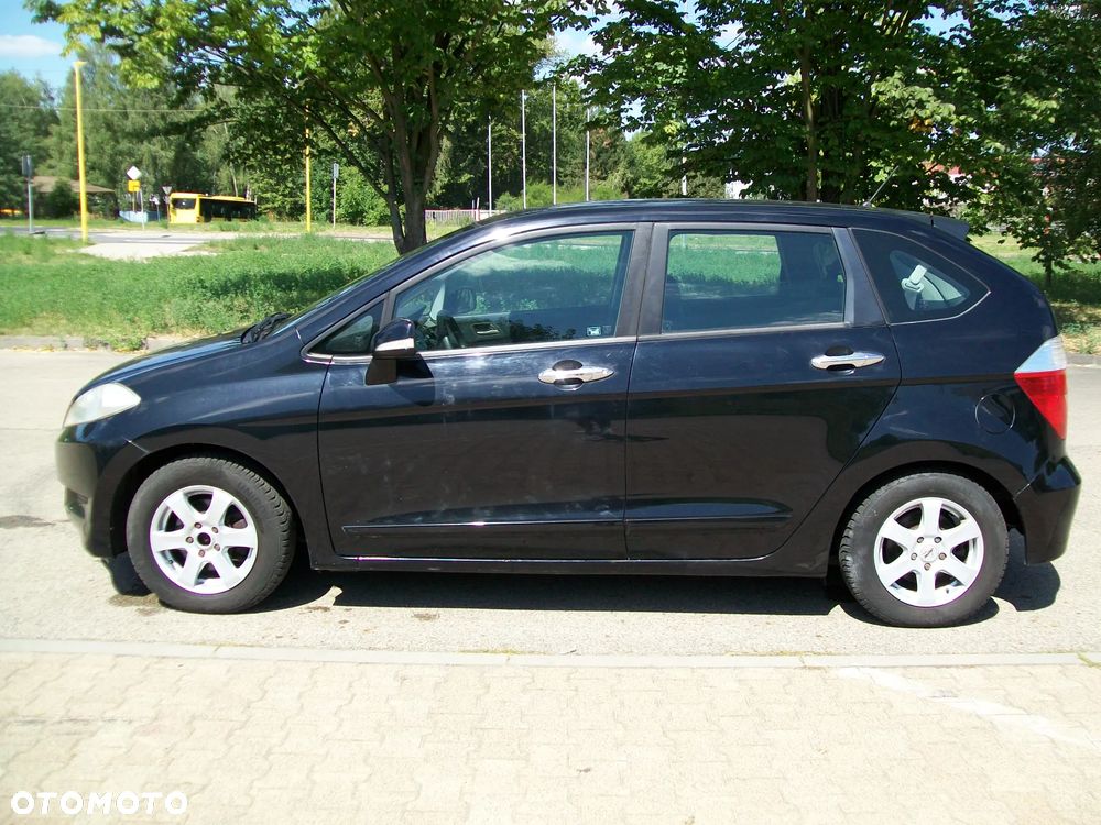 Honda FR-V - 9
