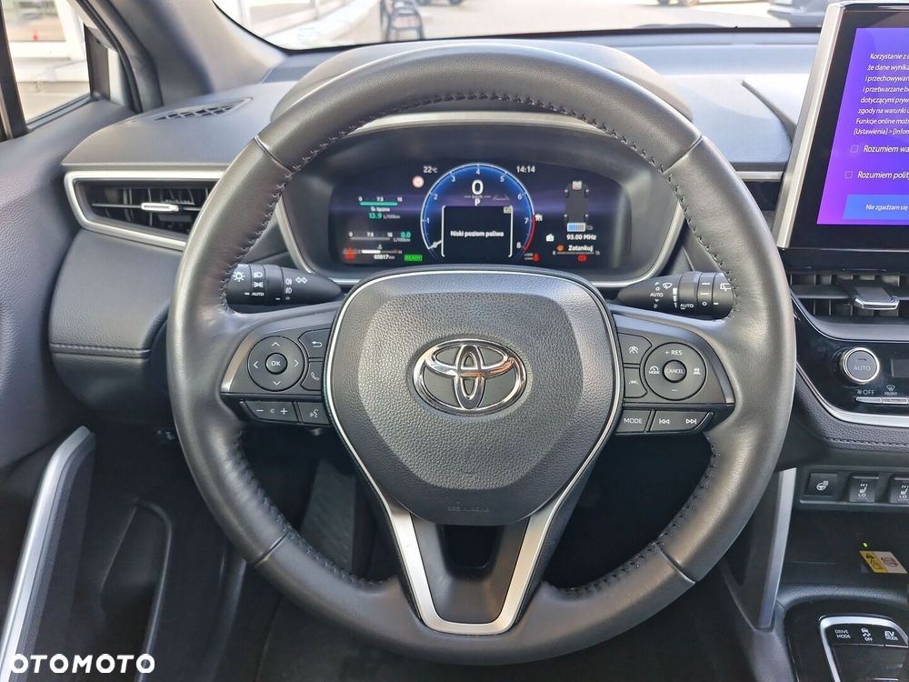 Toyota Corolla Cross - 13