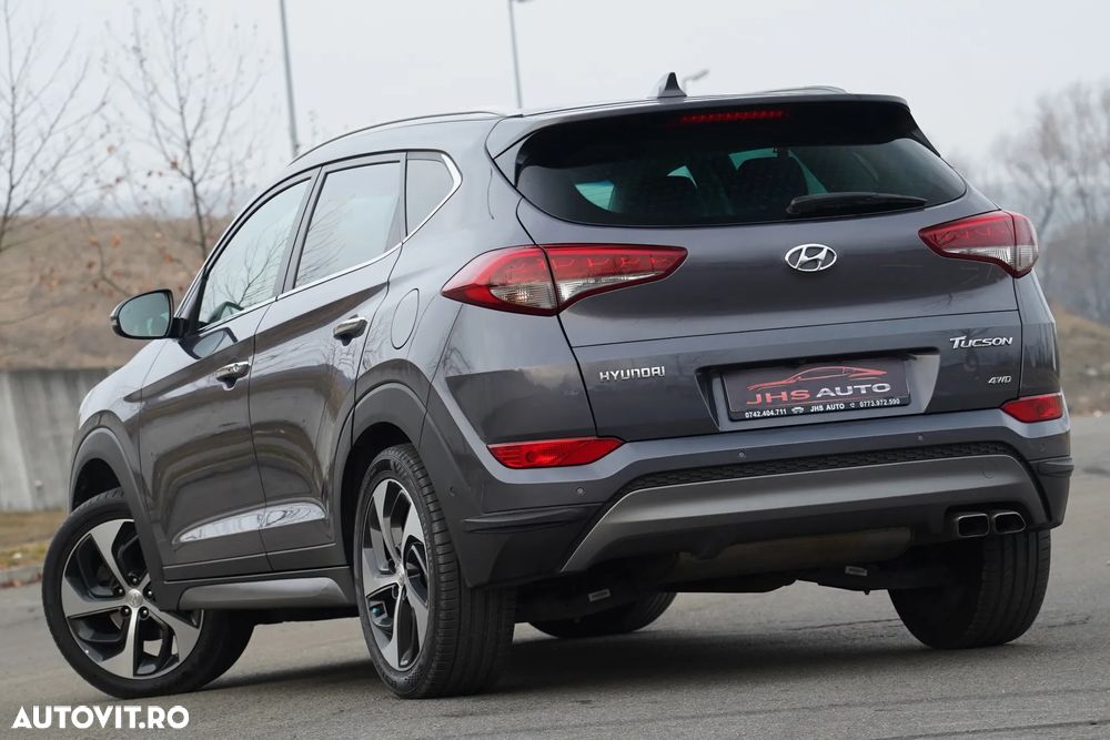 Hyundai Tucson 2.0 CRDI 4WD 6AT Luxury+ - 3