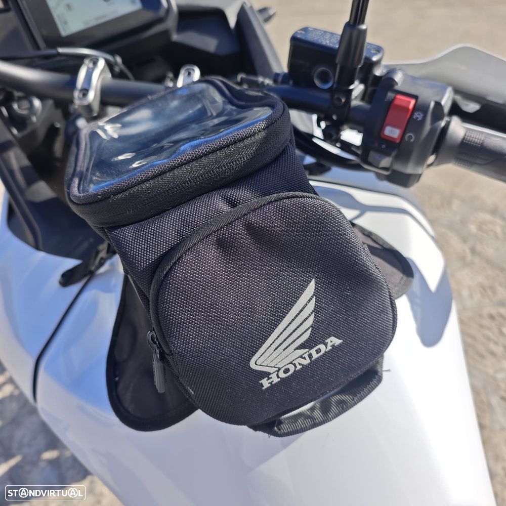 Honda Transalp 750 - 8