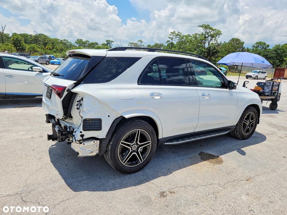 Mercedes-Benz GLE - 4