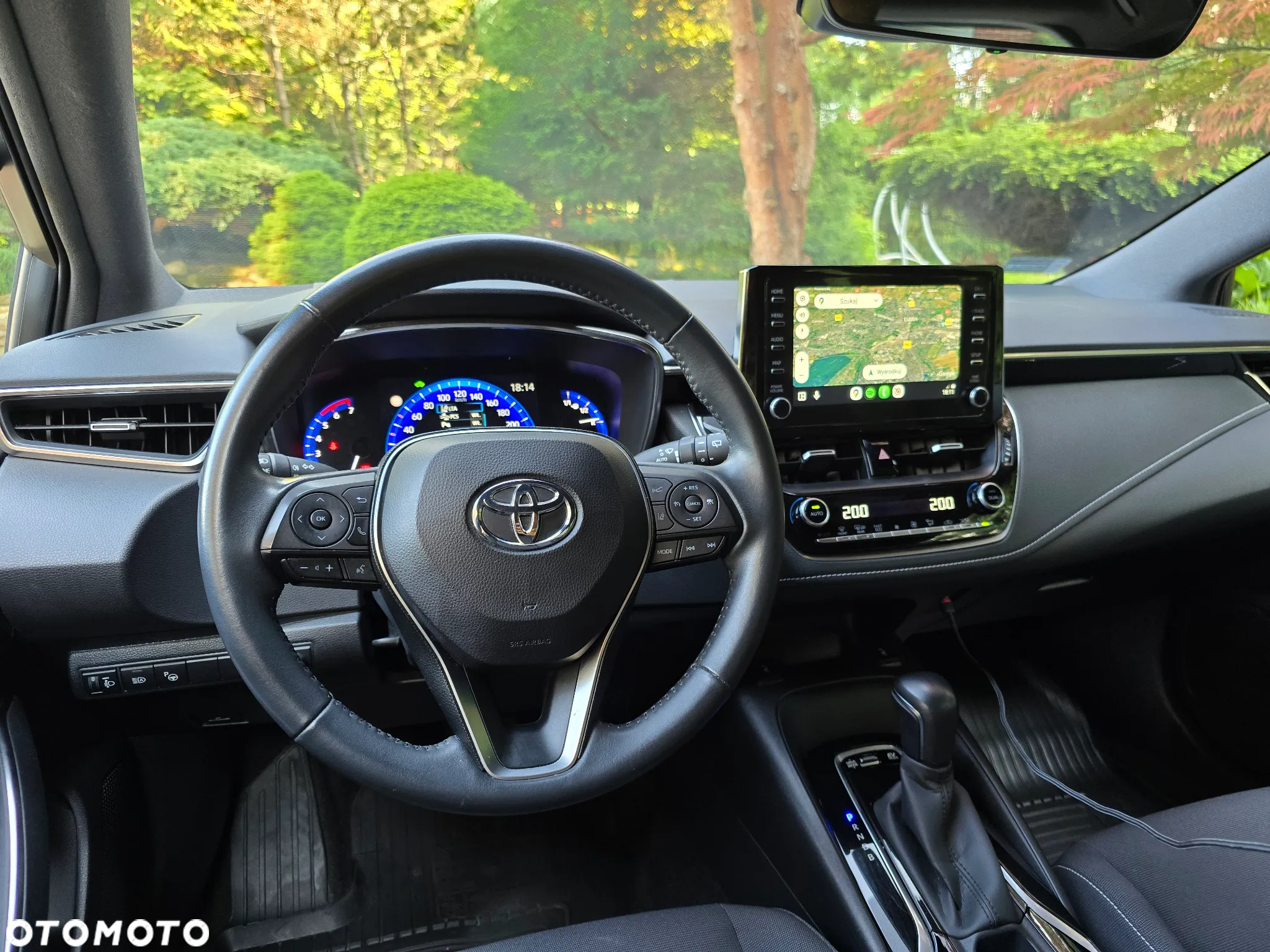 Toyota Corolla 1.8 Hybrid Comfort - 16
