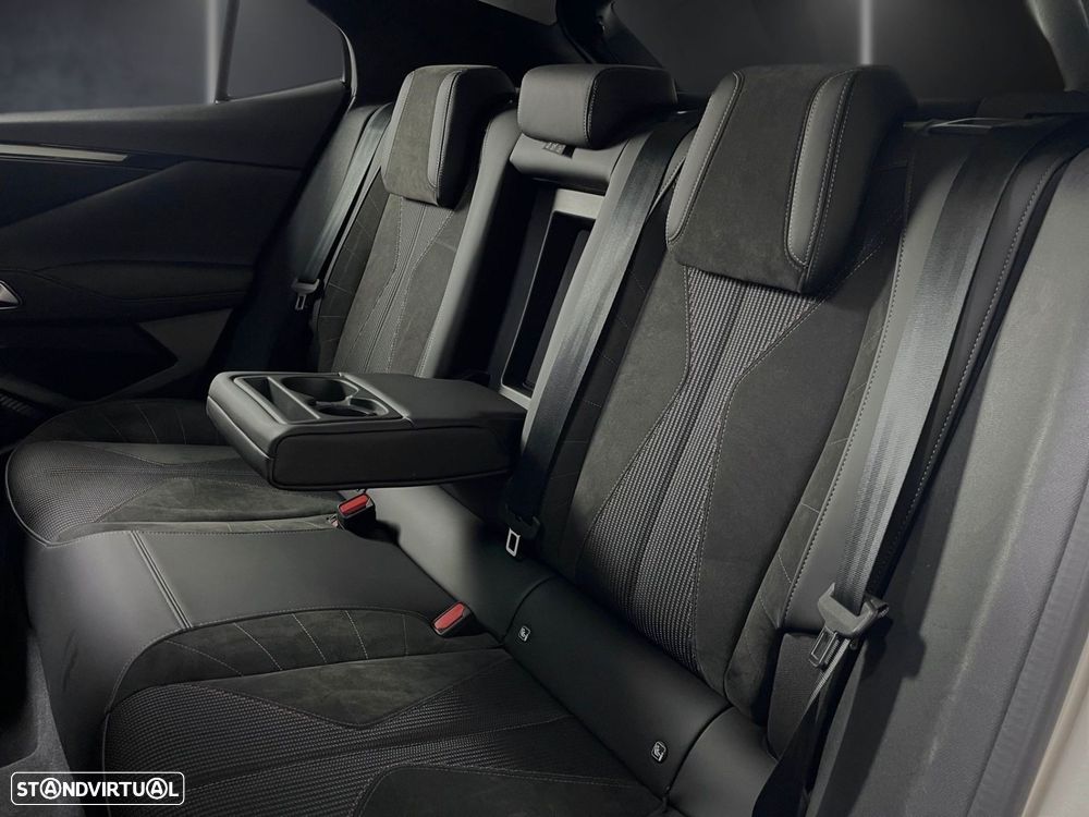 DS DS4 1.2 PureTech Performance Line EAT8 - 29