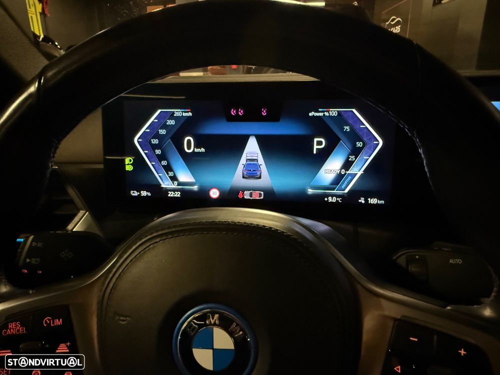 BMW i4 M50 Gran Coupe - 38