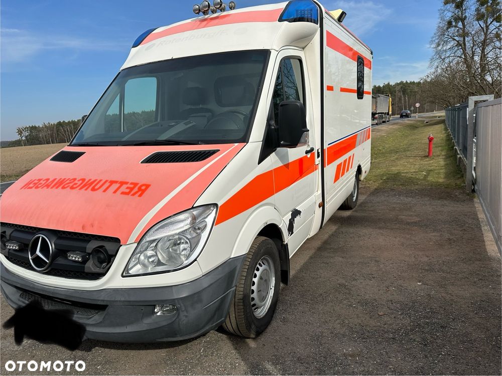 Mercedes-Benz Sprinter 319 - 2