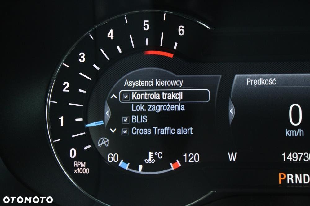 Ford S-Max - 22