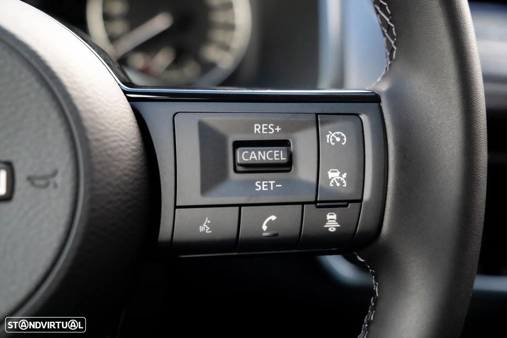 Nissan Qashqai 1.3 DIG-T N-Connecta - 15