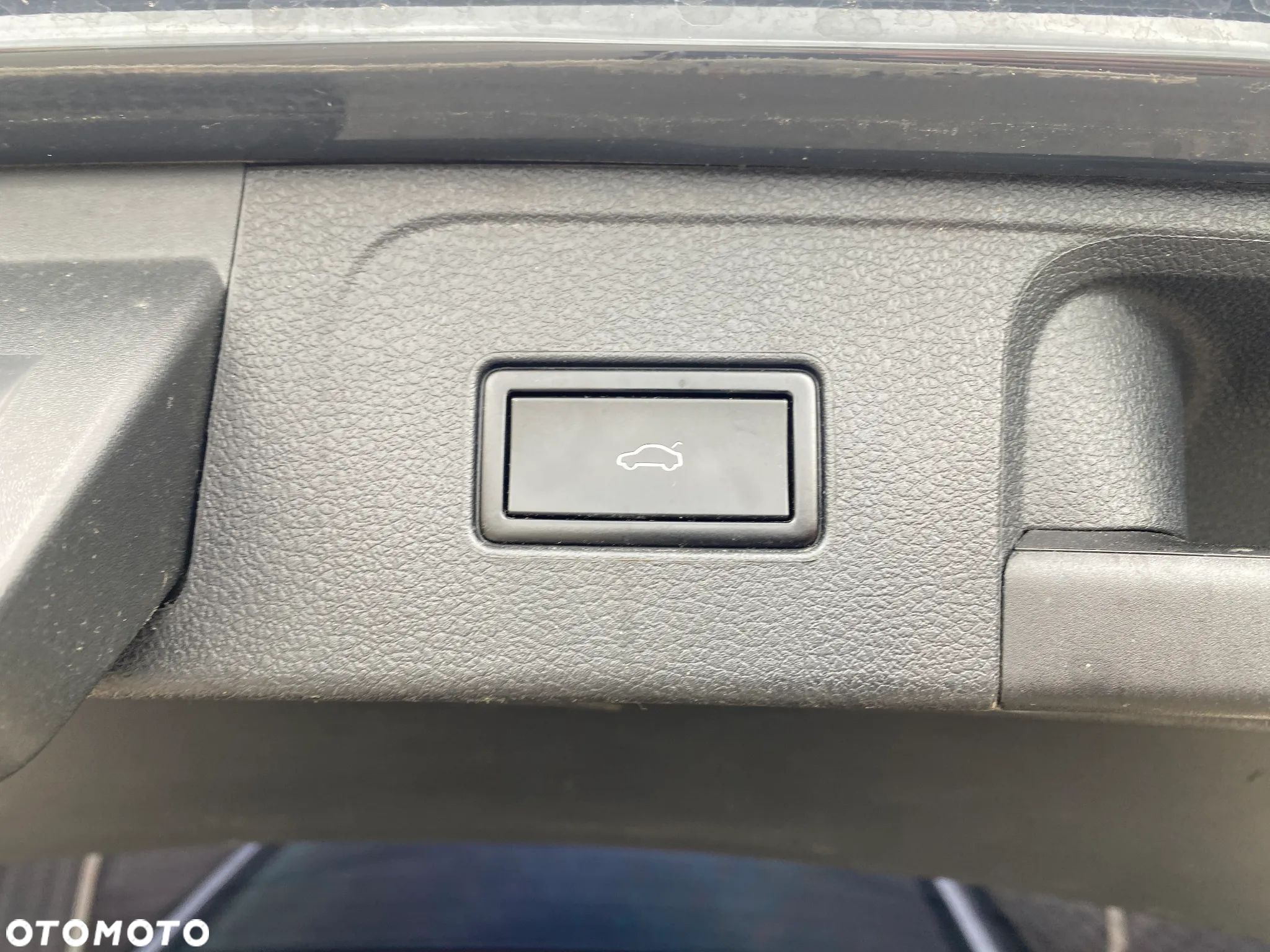 Volkswagen Passat 2.0 TDI 4Mot Elegance DSG - 25