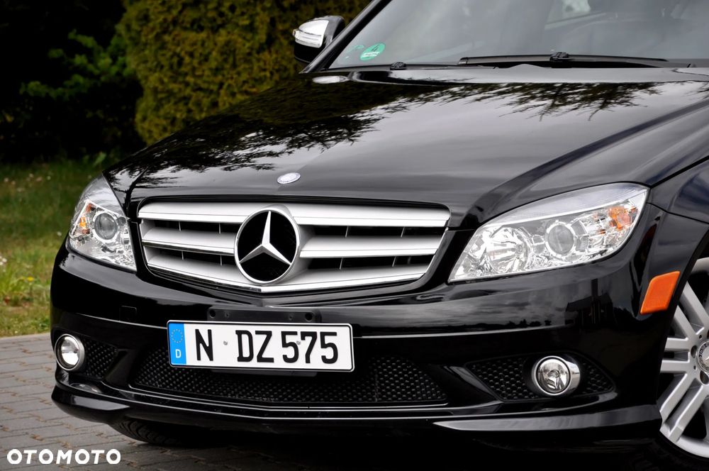 Mercedes-Benz Klasa C 300 7G-TRONIC SPORT EDITION - 7