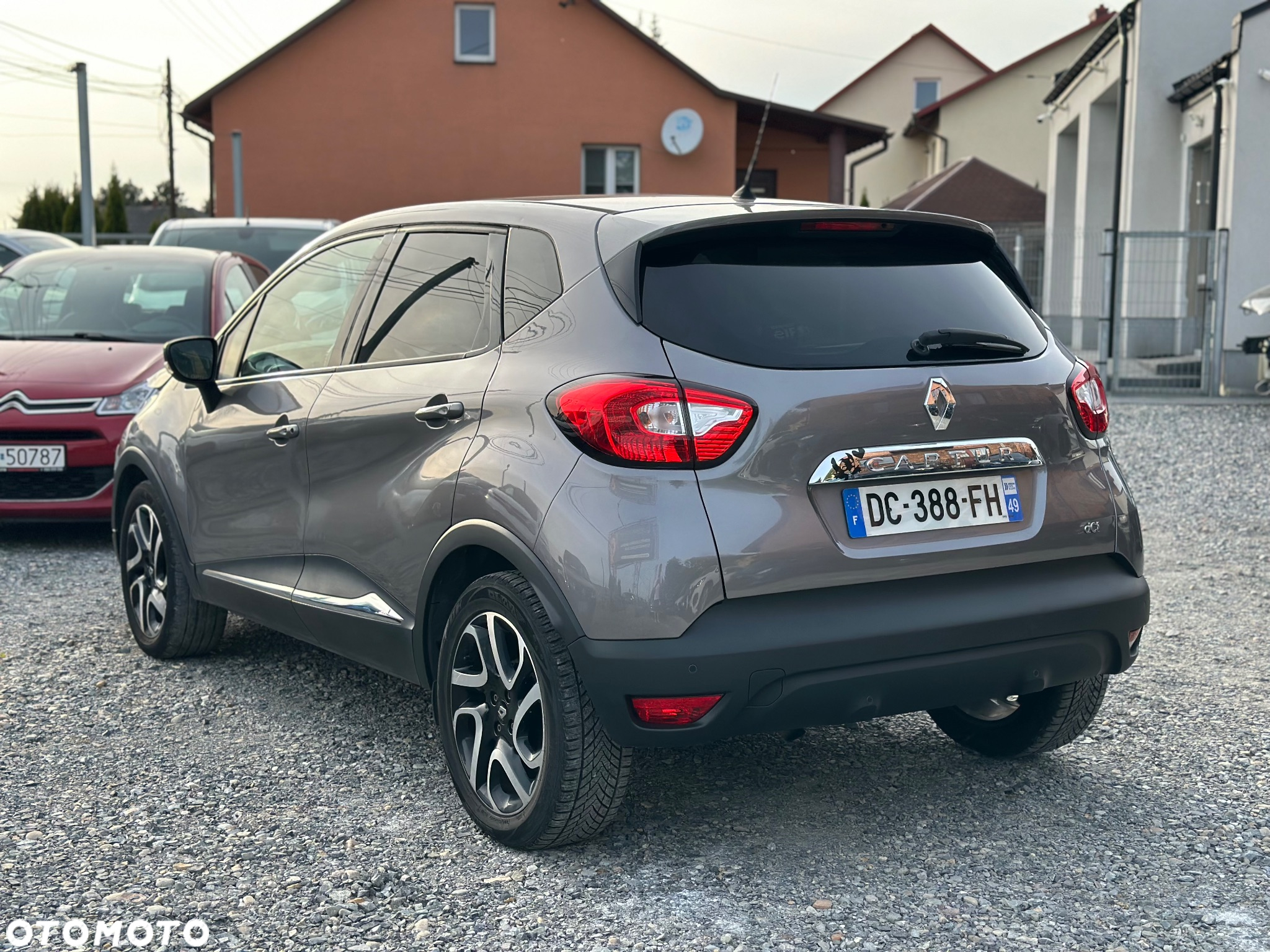 Renault Captur - 15