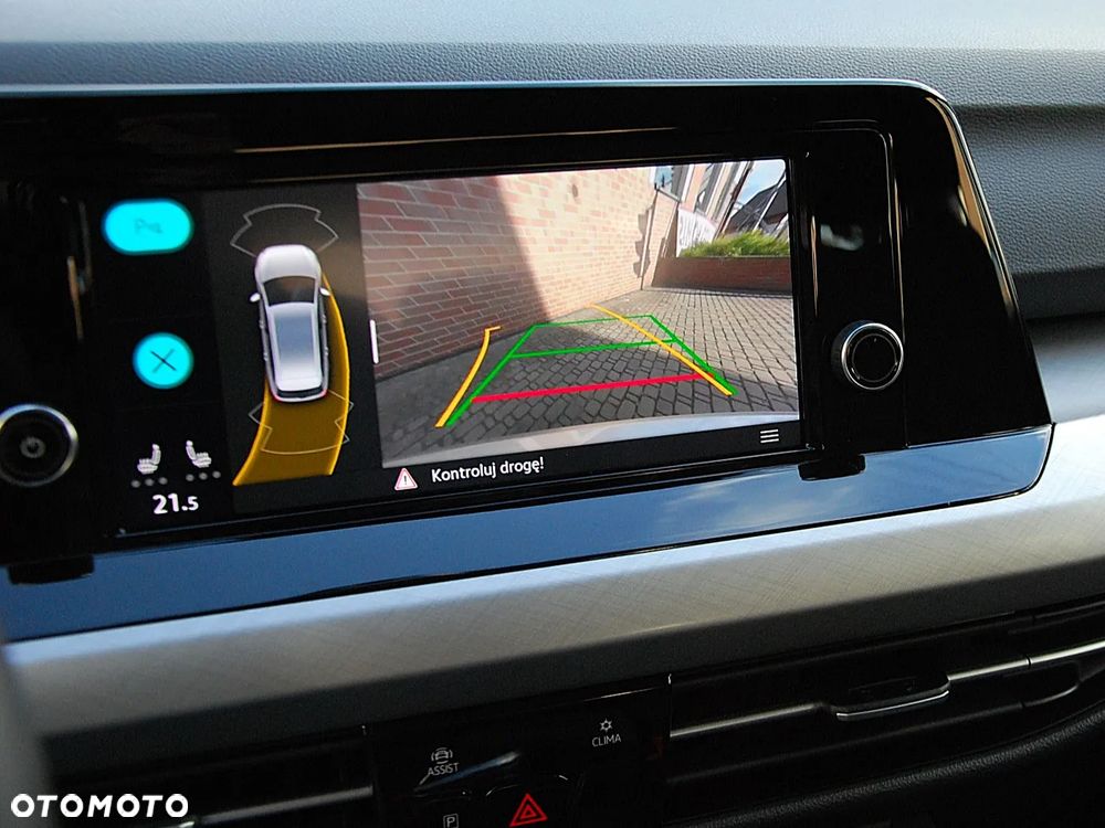 Volkswagen Golf - 6