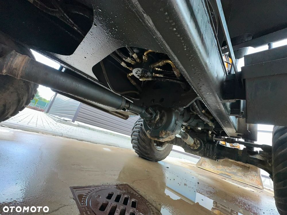 Hyundai Robex 55W-9A - 17