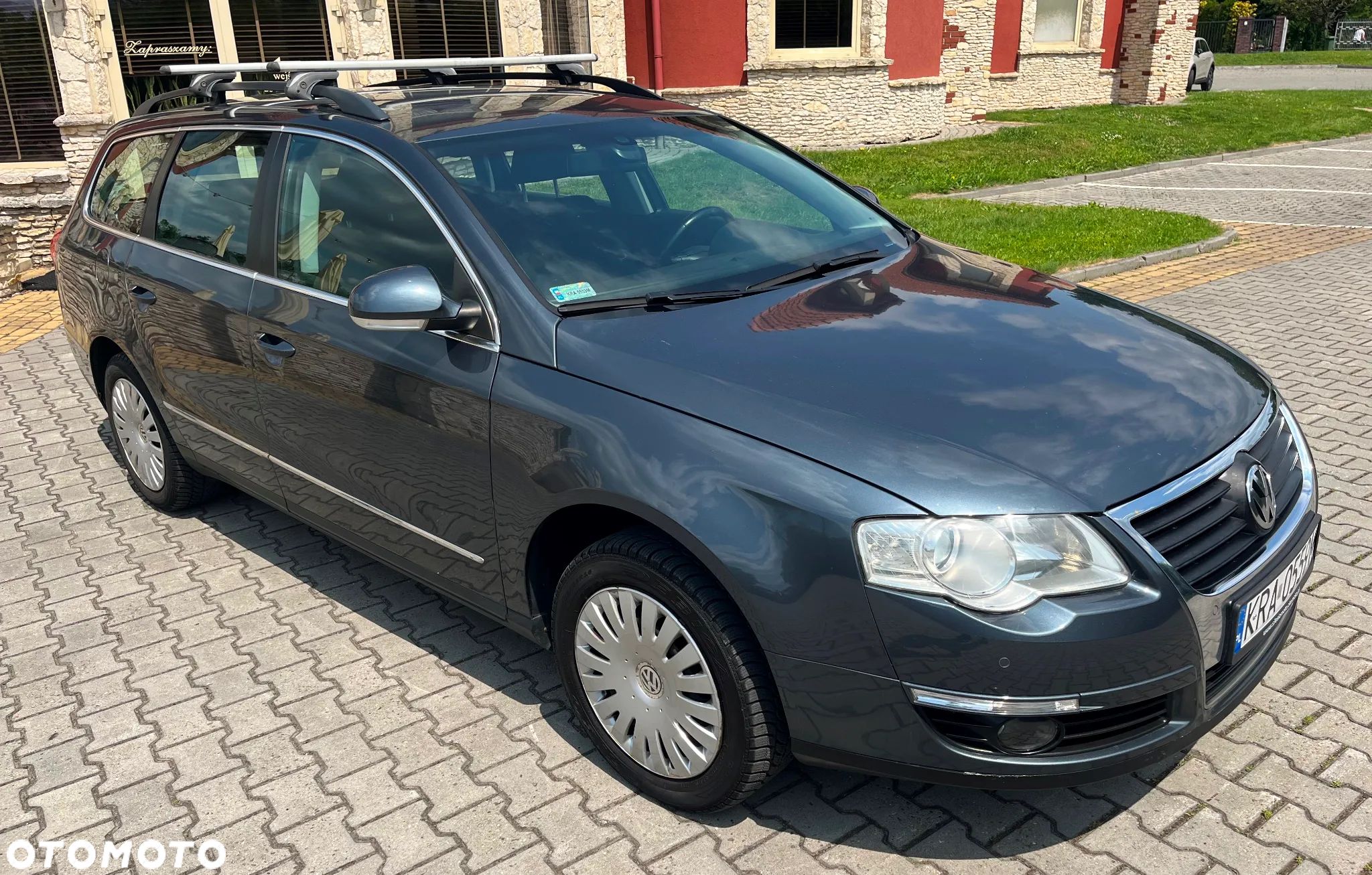 Volkswagen Passat Variant 1.8 TSI Highline - 1
