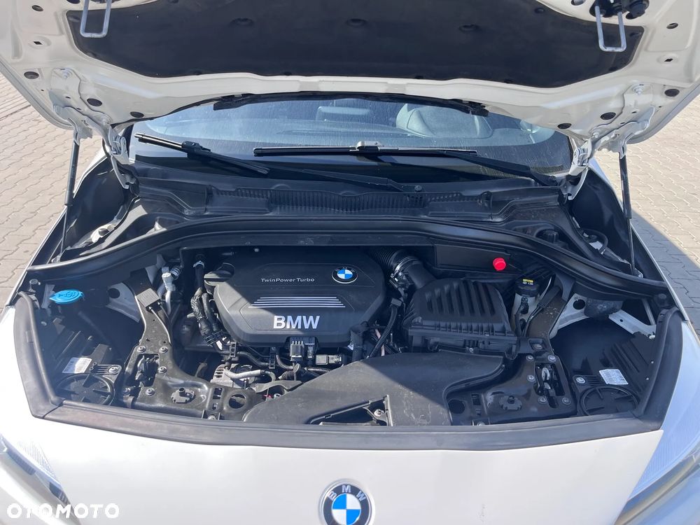 BMW Seria 2 216d Sport Line - 21