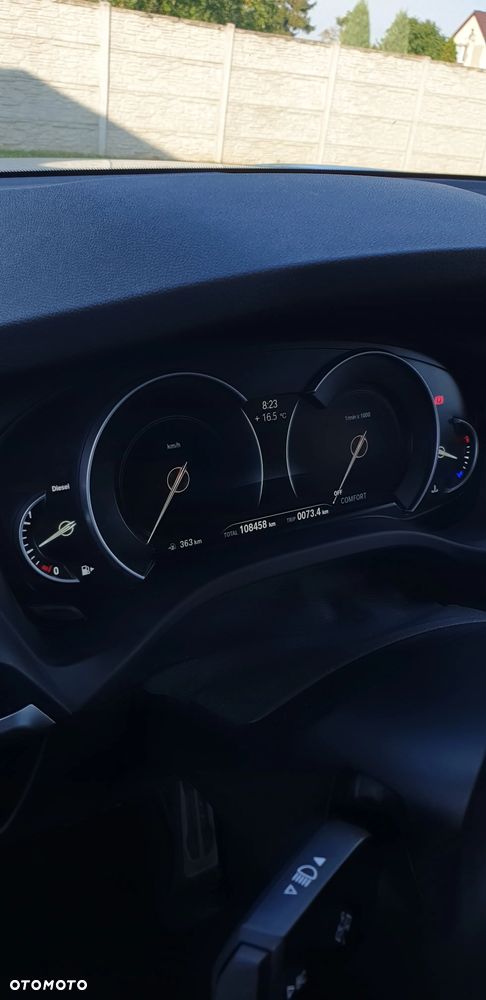 BMW X3 xDrive20d - 14