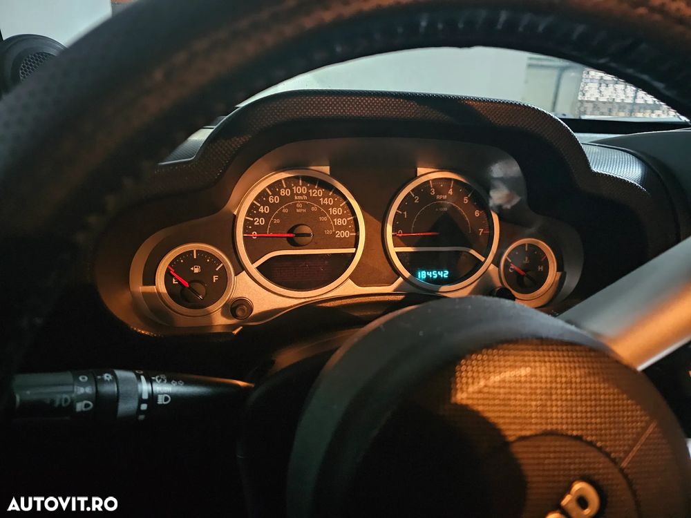 Jeep Wrangler - 13