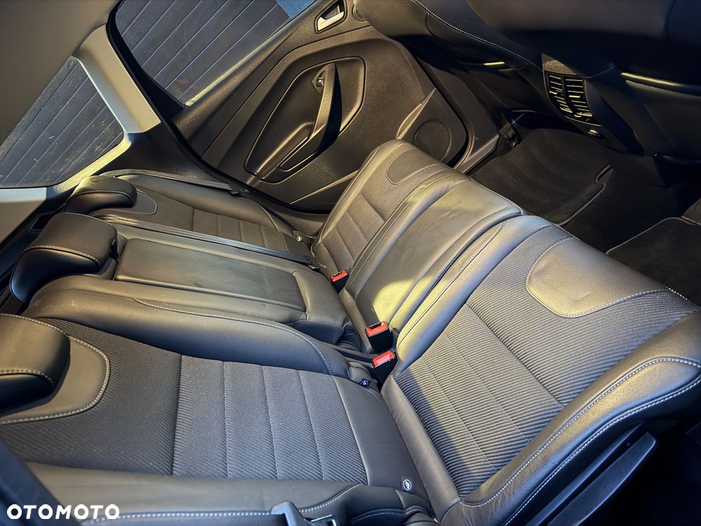 Ford Kuga 2.0 TDCi 4x4 Titanium - 19