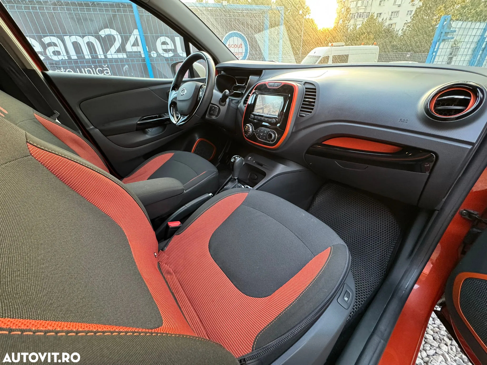 Renault Captur (ENERGY) dCi 90 EDC INTENS - 7