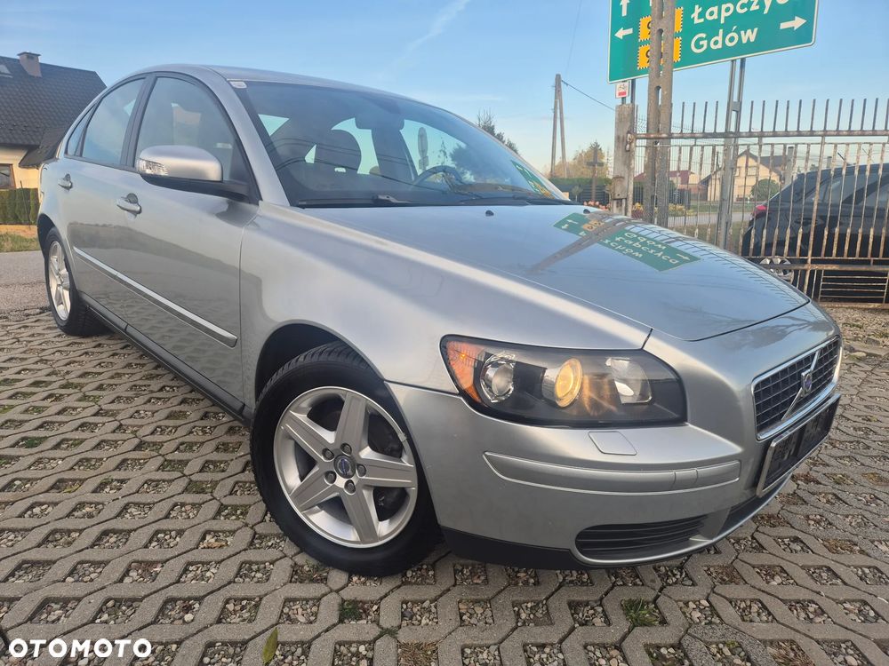 Volvo S40