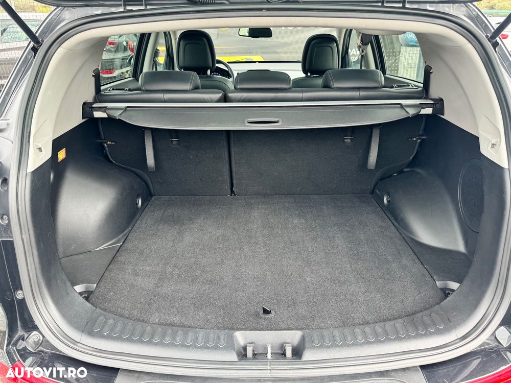 Kia Sportage 1.7 DSL MT 4x2 STYLE - 15