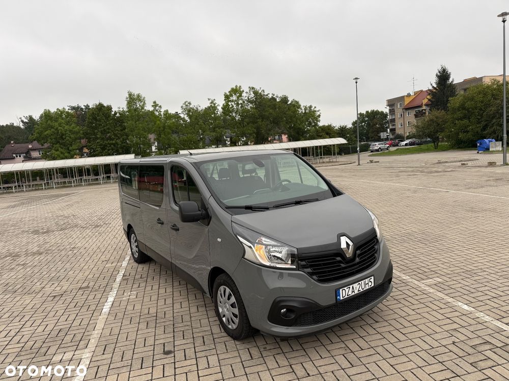 Renault Trafic - 23