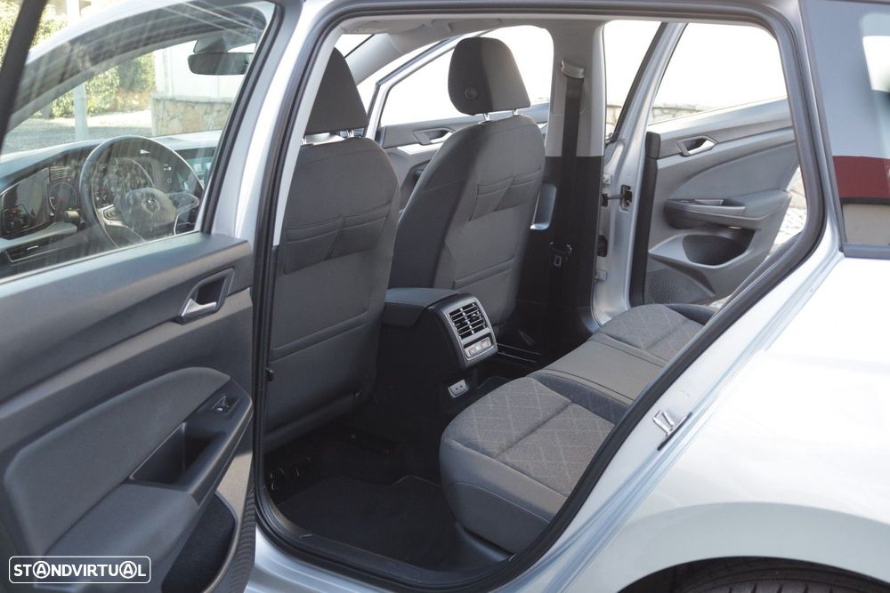 VW Golf Variant 2.0 TDi Life DSG - 27