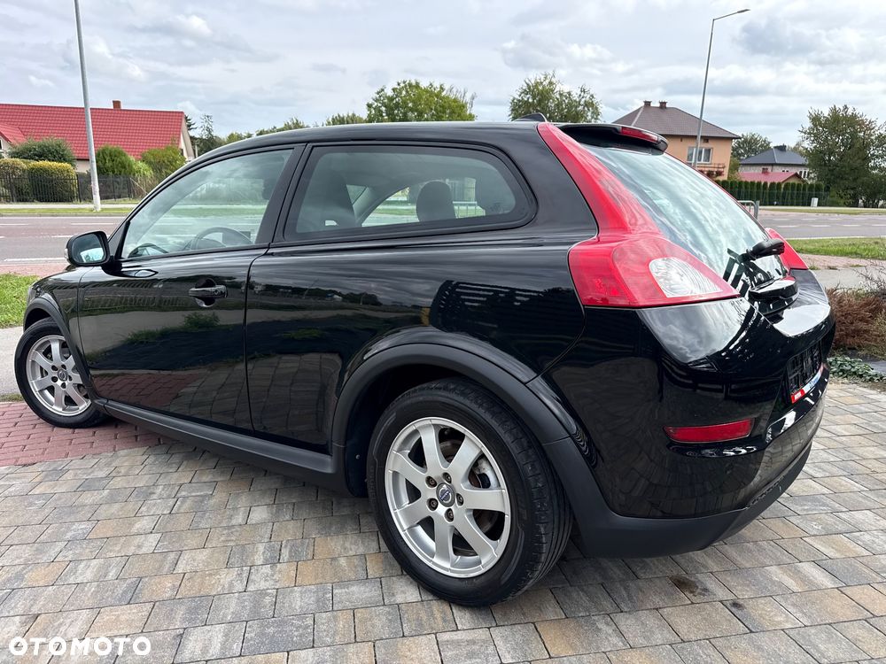 Volvo C30 2.0 Momentum - 4