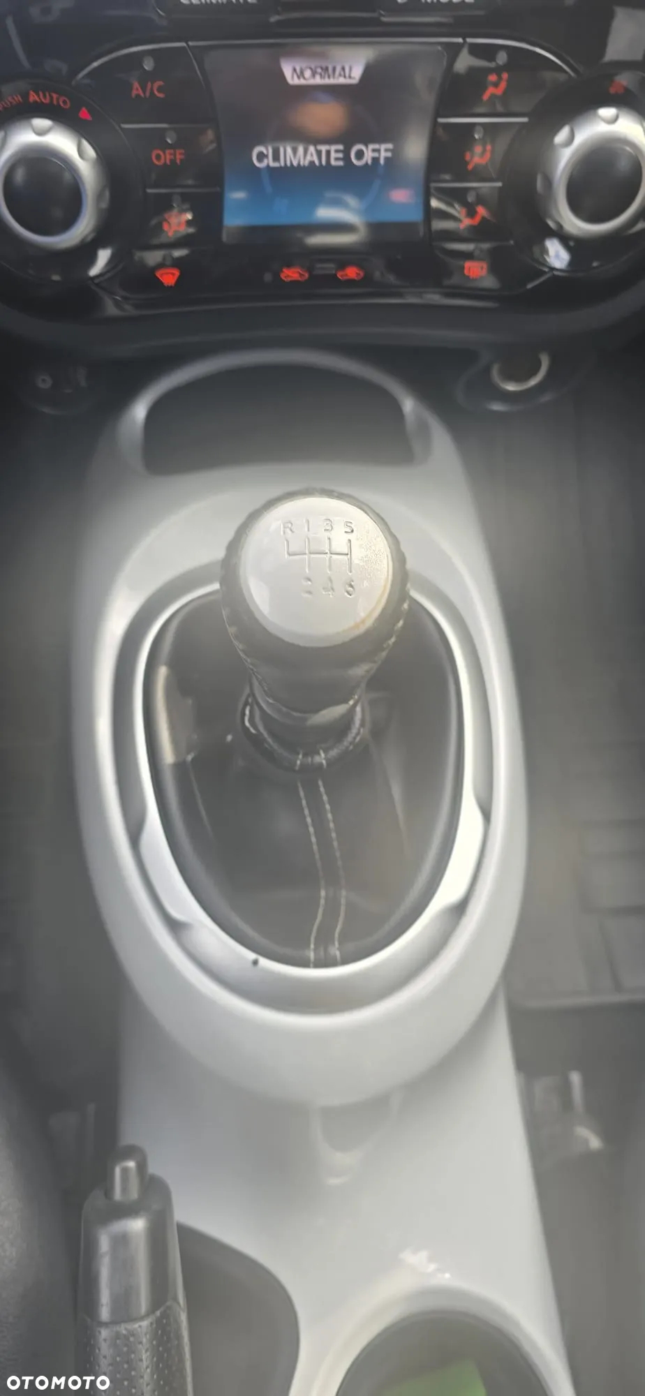 Nissan Juke 1.5 dCi Tekna - 27
