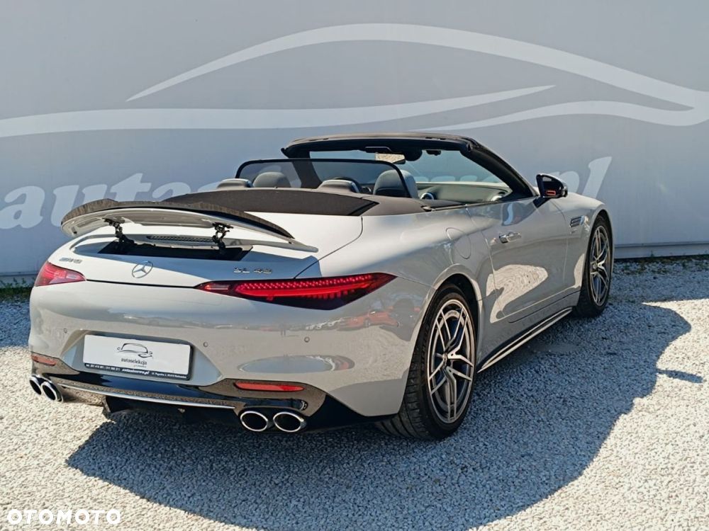Mercedes-Benz SL - 15