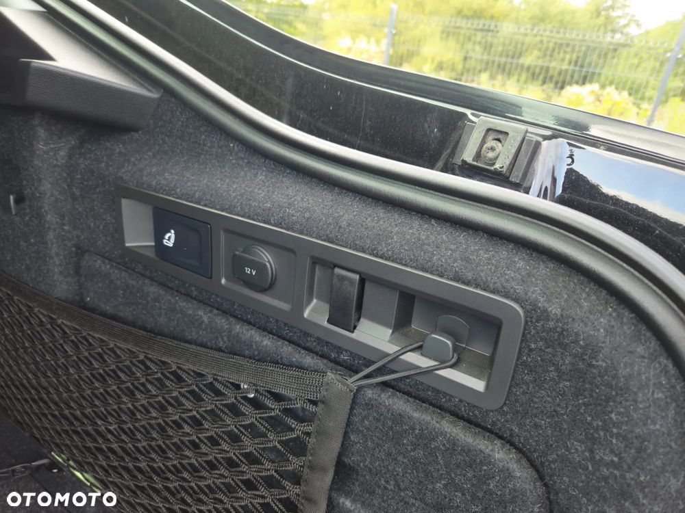 Skoda Superb 2.0 TSI Style DSG - 32