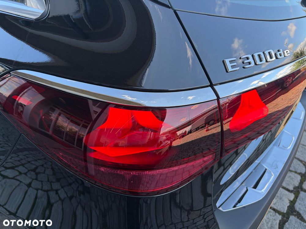 Mercedes-Benz Klasa E 300 de PHEV 4-Matic All-Terrain Avantgarde 9G-Tronic - 10