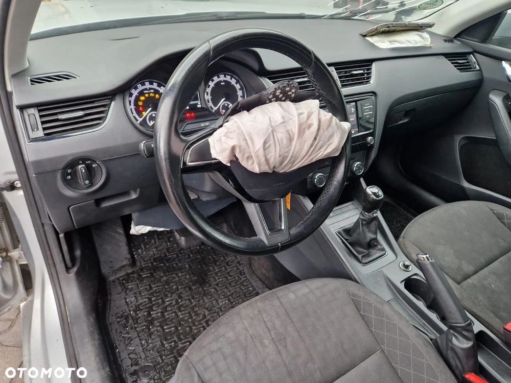 Skoda Octavia 1.6 TDI Active - 14
