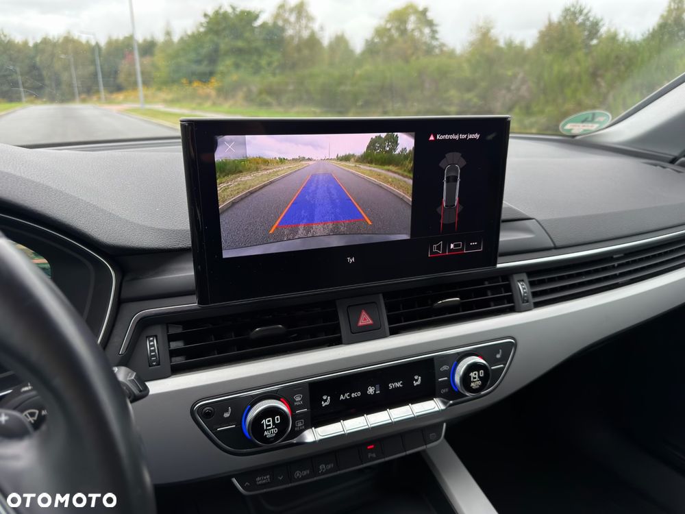 Audi A4 Avant 40 TDI S tronic - 33