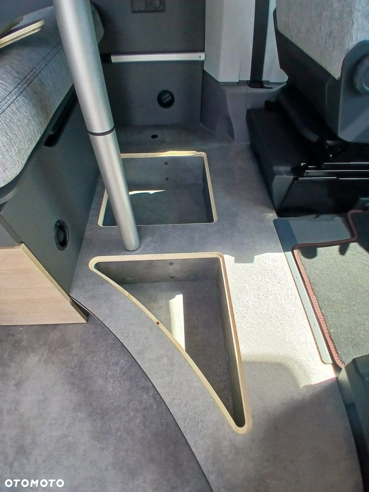 Dethleffs Globetrail VW Performance 600 DR - 21