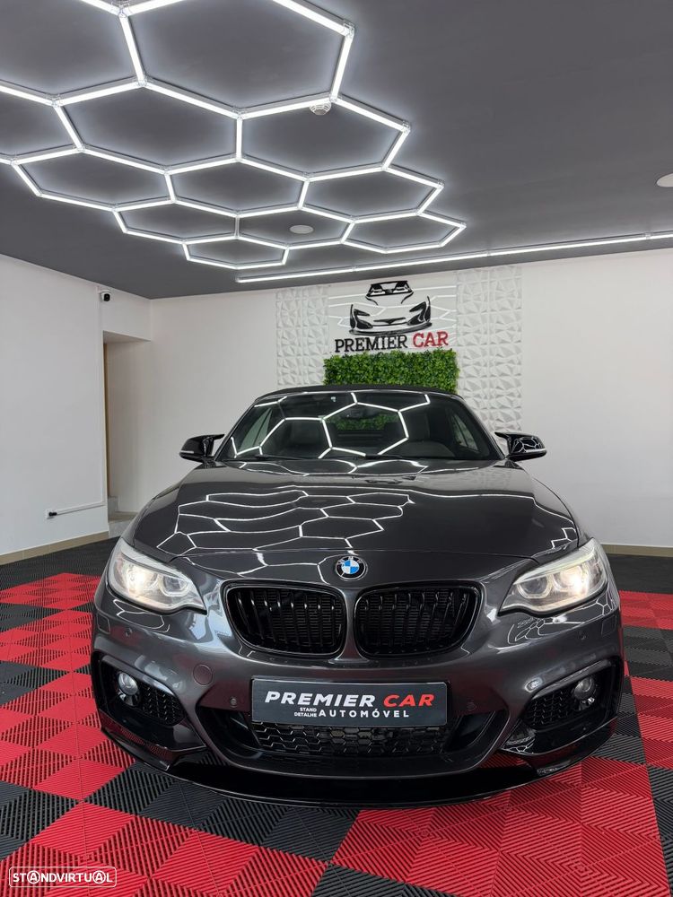 BMW 220 d Cabrio Pack M Auto - 3
