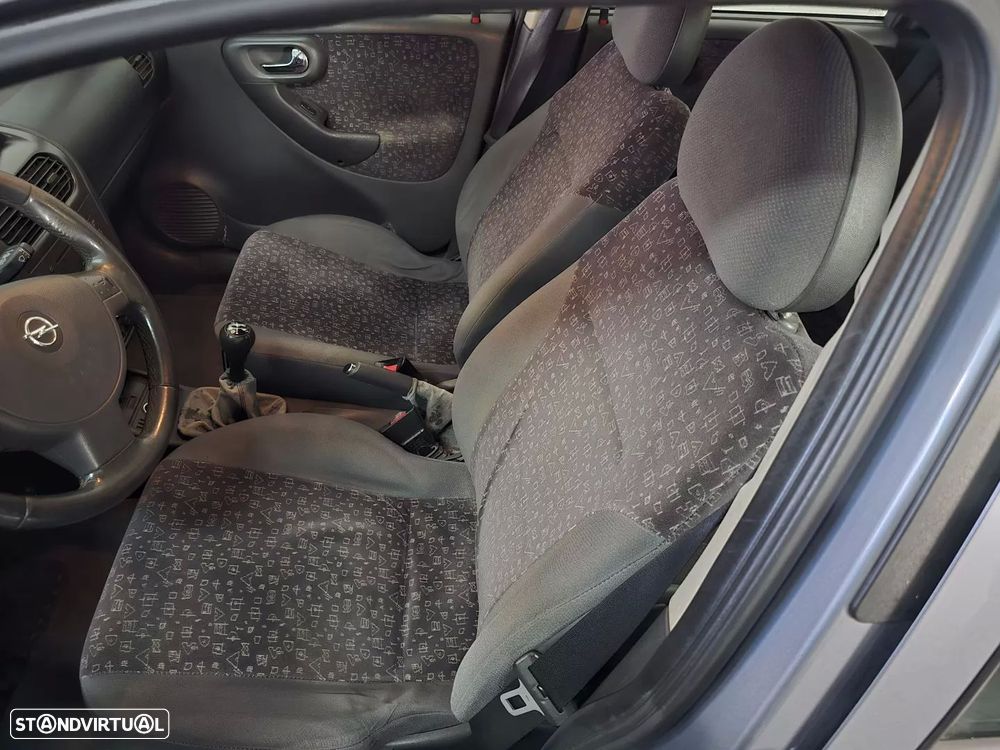 Opel Corsa 1.7 DTi 16V Elegance - 8