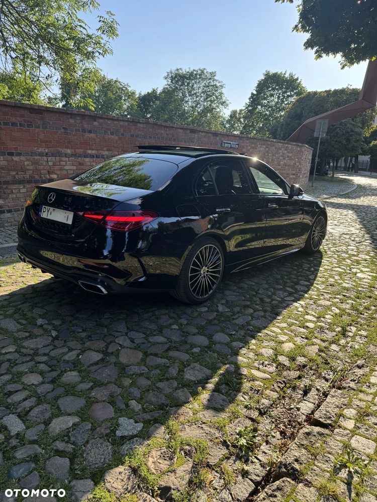 Mercedes-Benz Klasa C 180 9G-TRONIC AMG Line - 4