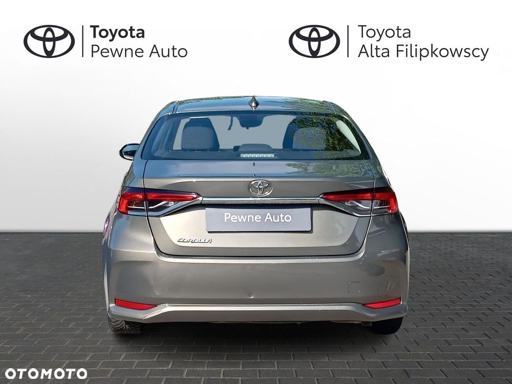 Toyota Corolla - 9
