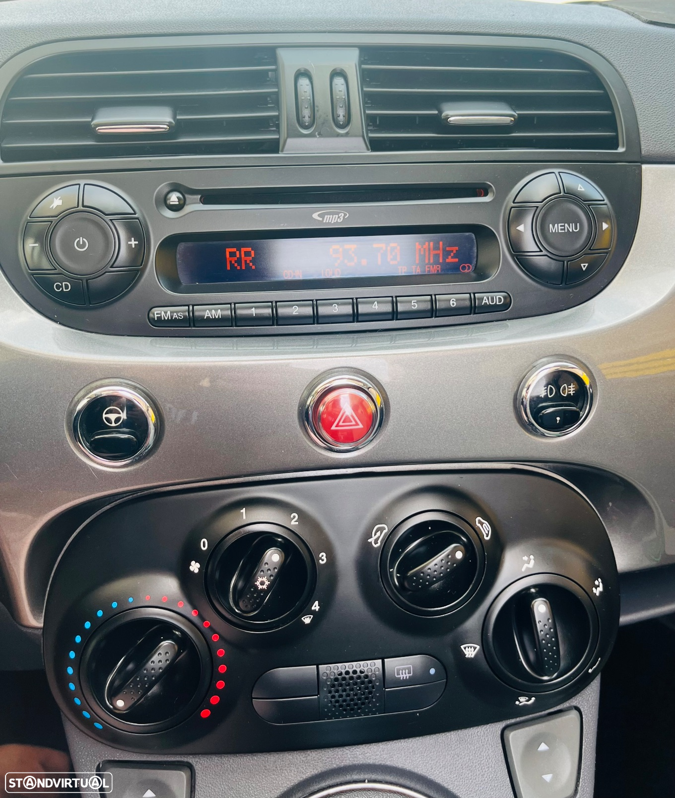 Fiat 500C 1.2 Lounge - 52