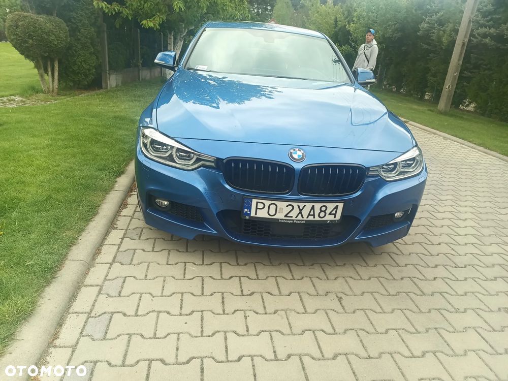 BMW Seria 3 330i M Sport Shadow - 12