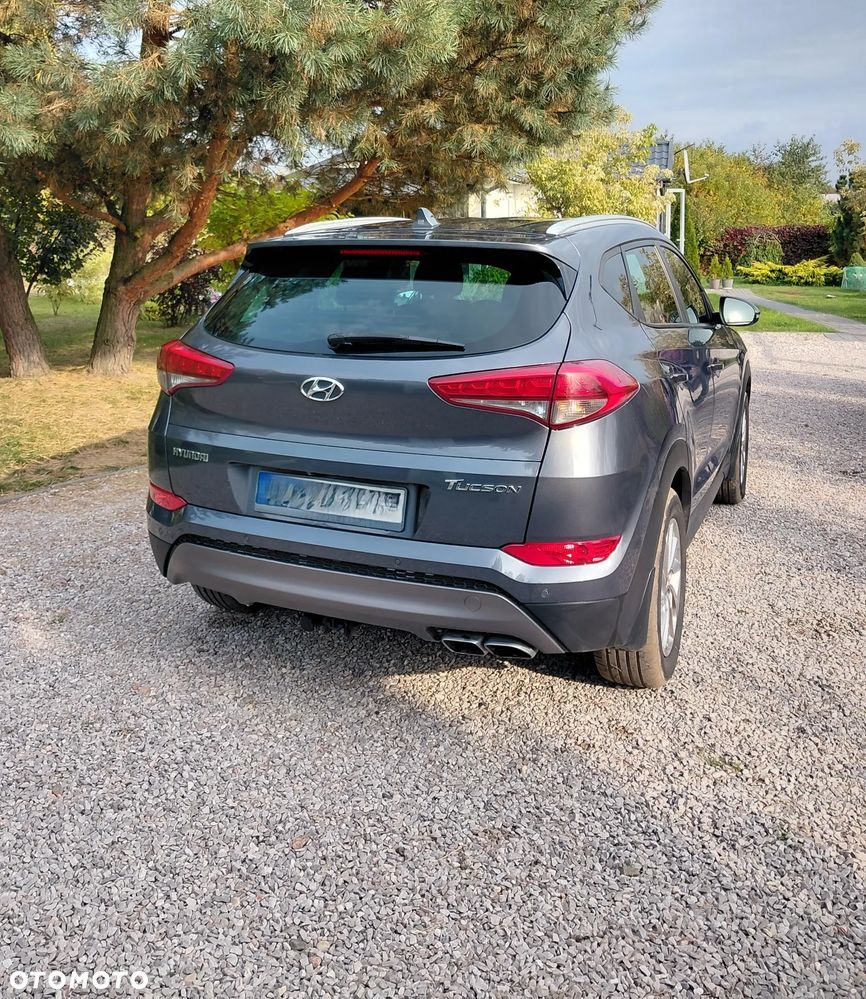 Hyundai Tucson 2.0 CRDI BlueDrive Comfort 2WD - 2