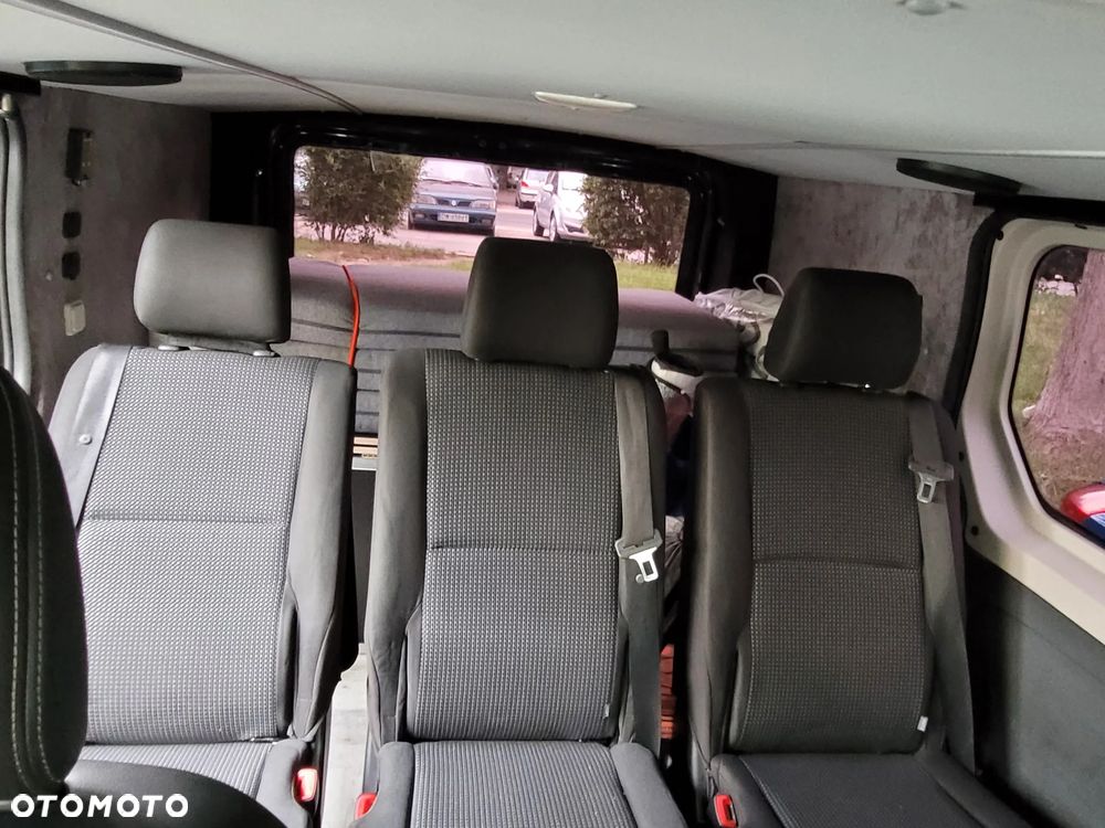 Opel Vivaro - 15